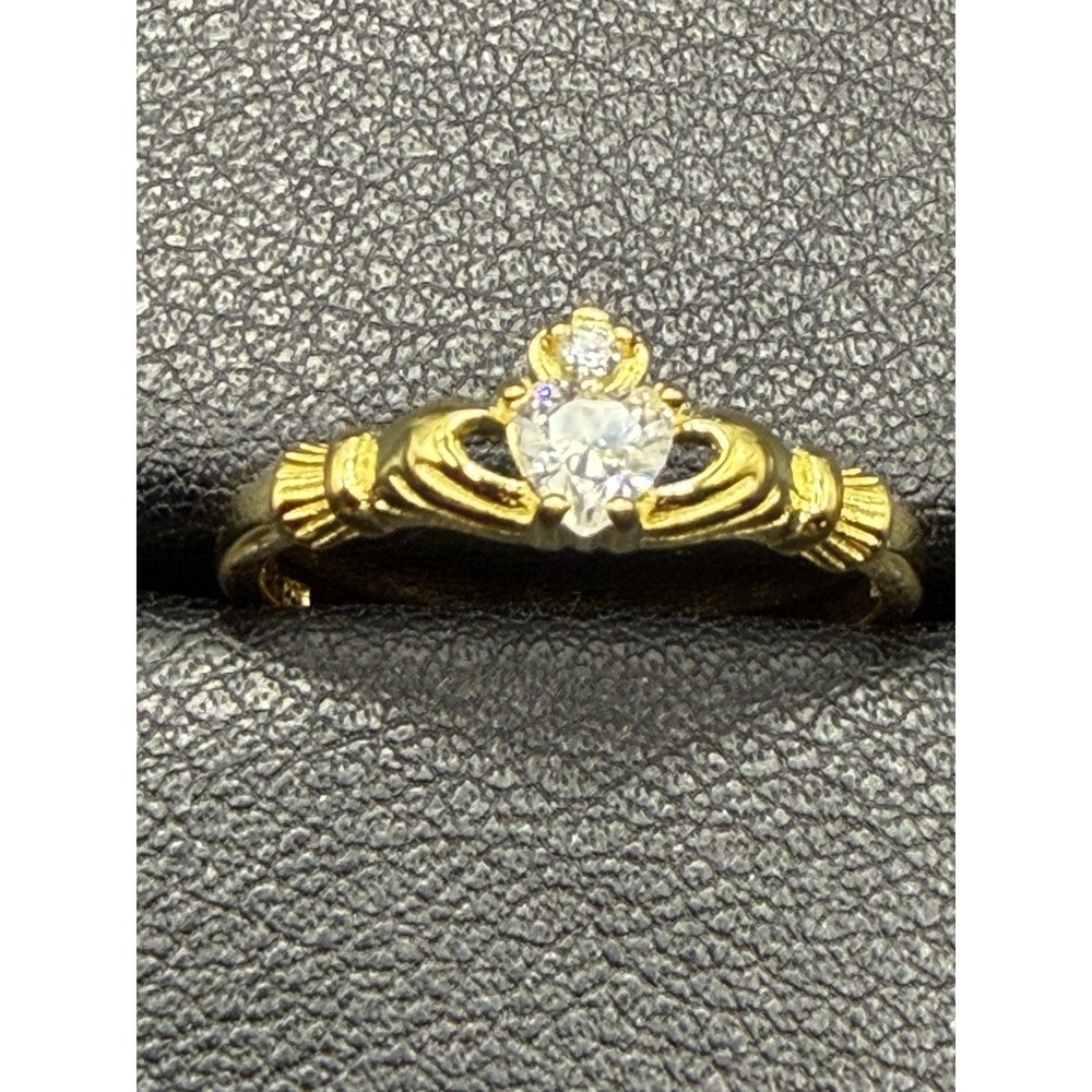 New Condition Gold Sterling Silver CZ Claddagh Ring Size 7 J19